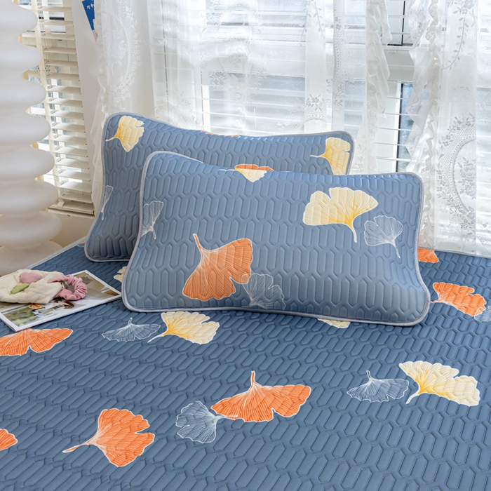 91家纺网 家纺一手货源 找家纺 默忆 2025新款凉感丝印花乳胶凉席 秋风落叶