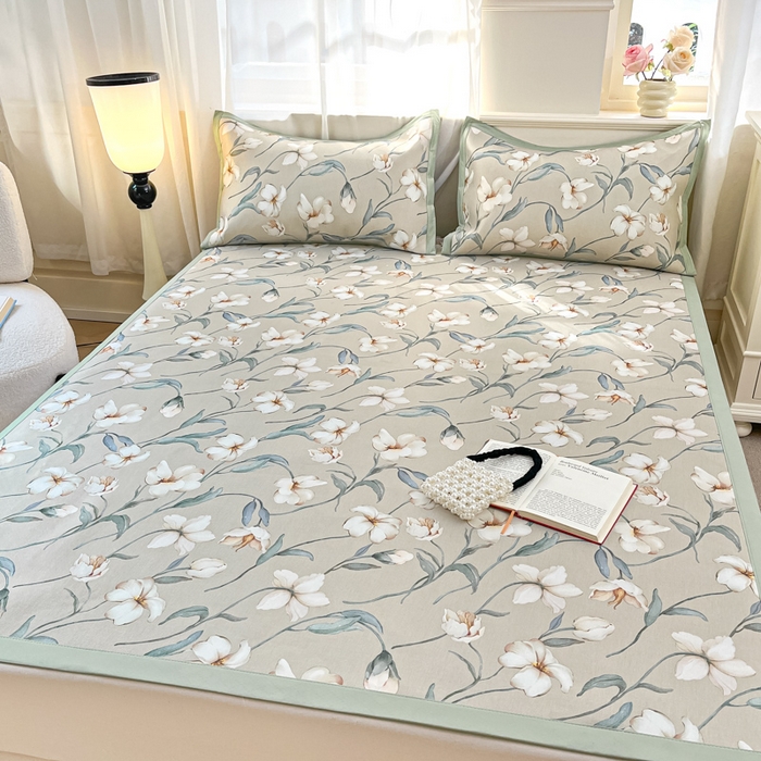 91家纺网 家纺一手货源 找家纺 绒艺席业 2025新款600D冰丝印花数码印花冰藤席赫本风系列 后花园