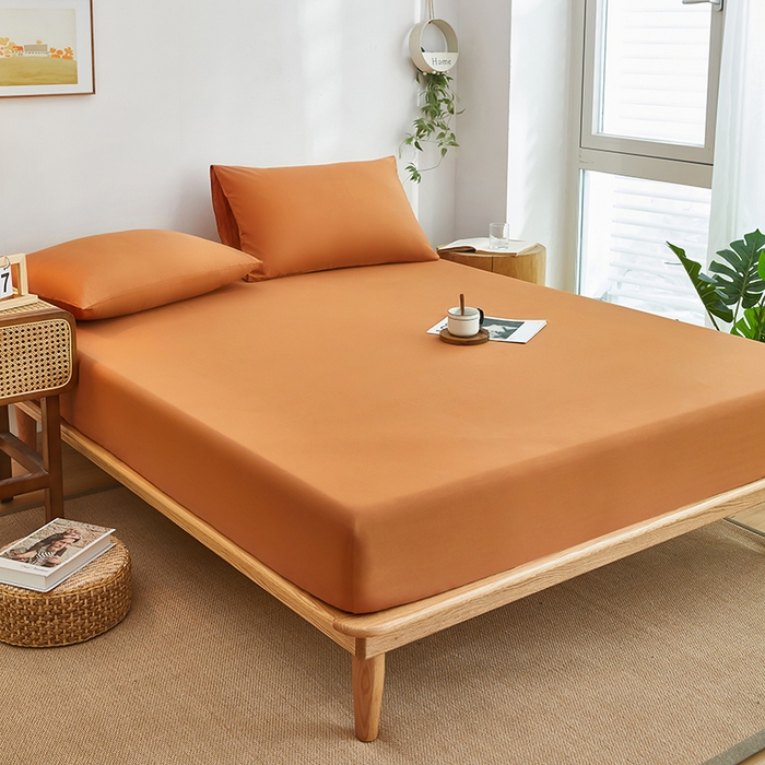 91家纺网 家纺一手货源 找家纺 艾橙家纺 2025新款正宗133x72喷气织造全棉纯棉纯色床笠三件套 太妃糖