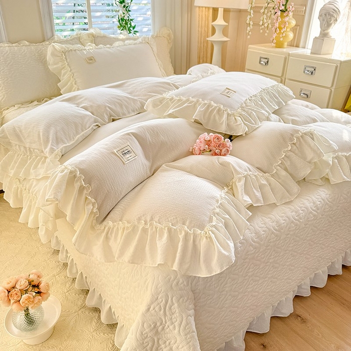 91家纺网 家纺一手货源 找家纺 （总）花香四季家纺 2025新款泡芙小姐双层纱华夫格柔棉夹棉绗缝床盖单件三件四件套