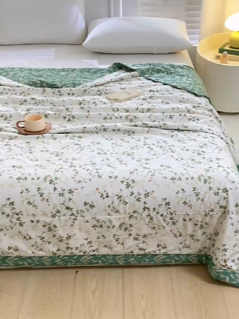 91家纺网 家纺一手货源 找家纺 锦鹭被业 2025新款A类里外全棉印花夏被 兰黛