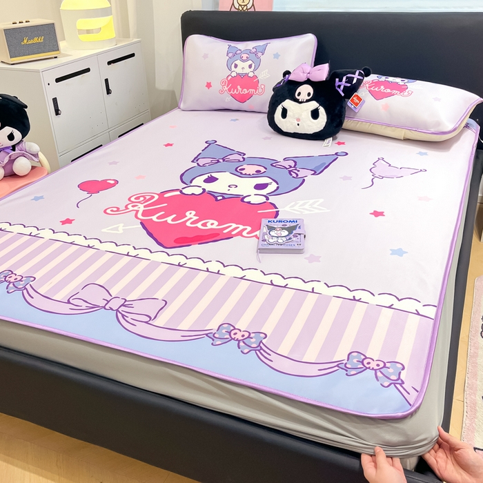 91家纺网 家纺一手货源 找家纺 （总）暮思家居 2025新款正版授权A类大版数码印花三丽鸥可机洗1200D冰丝凉席可组合针织棉夏被四件套床笠款