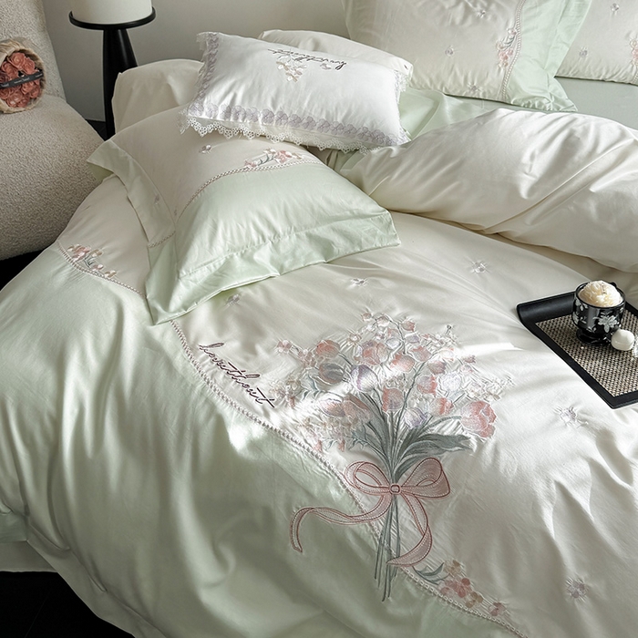 91家纺网 家纺一手货源 找家纺 优悦生活馆 2025新款全棉新疆长绒棉四件套-鸢尾花畔 控价 鸢尾花畔-夏至绿