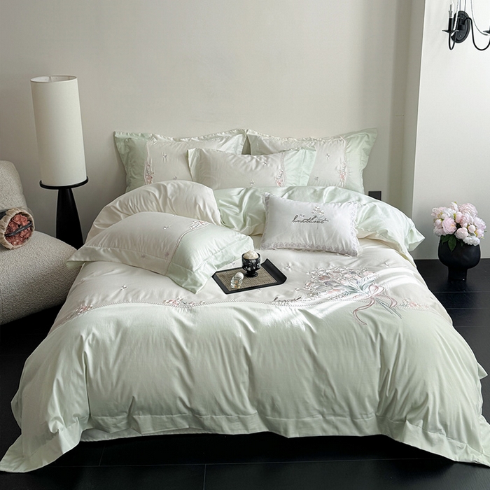 91家纺网 家纺一手货源 找家纺 优悦生活馆 2025新款全棉新疆长绒棉四件套-鸢尾花畔 控价 鸢尾花畔-夏至绿