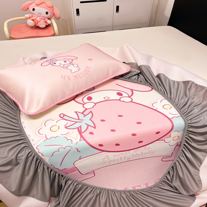 91家纺网 家纺一手货源 找家纺 暮思家居 2025新款正版授权A类大版数码印花三丽鸥可机洗1200D冰丝凉席可组合针织棉夏被四件套床笠款 床笠款-粉兔美乐蒂