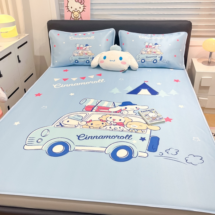 91家纺网 家纺一手货源 找家纺 暮思家居 2025新款正版授权A类大版数码印花三丽鸥可机洗1200D冰丝凉席可组合针织棉夏被四件套床笠款 床笠款-伙伴玉桂狗