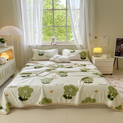 宅部落 2024新款牛奶绒印花毛毯毯子300克云貂绒盖毯 绿从