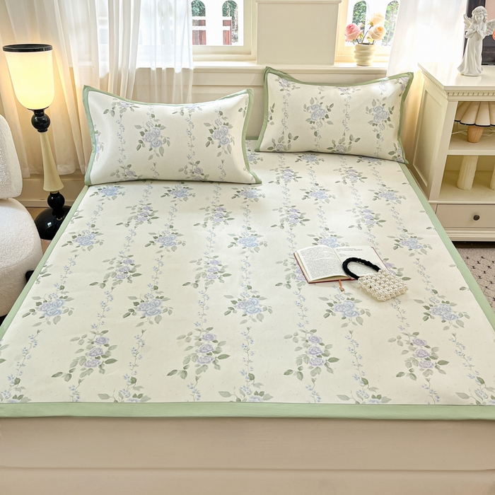 91家纺网 家纺一手货源 找家纺 绒艺席业 2025新款600D冰丝印花数码印花冰藤席赫本风系列 蔓野