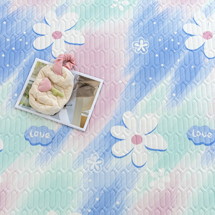 91家纺网 家纺一手货源 找家纺 默忆 2025新款凉感丝印花乳胶凉席 七彩世界