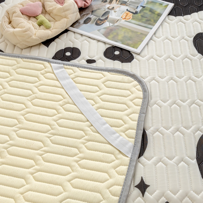 91家纺网 家纺一手货源 找家纺 默忆 2025新款凉感丝印花乳胶凉席 快乐熊猫