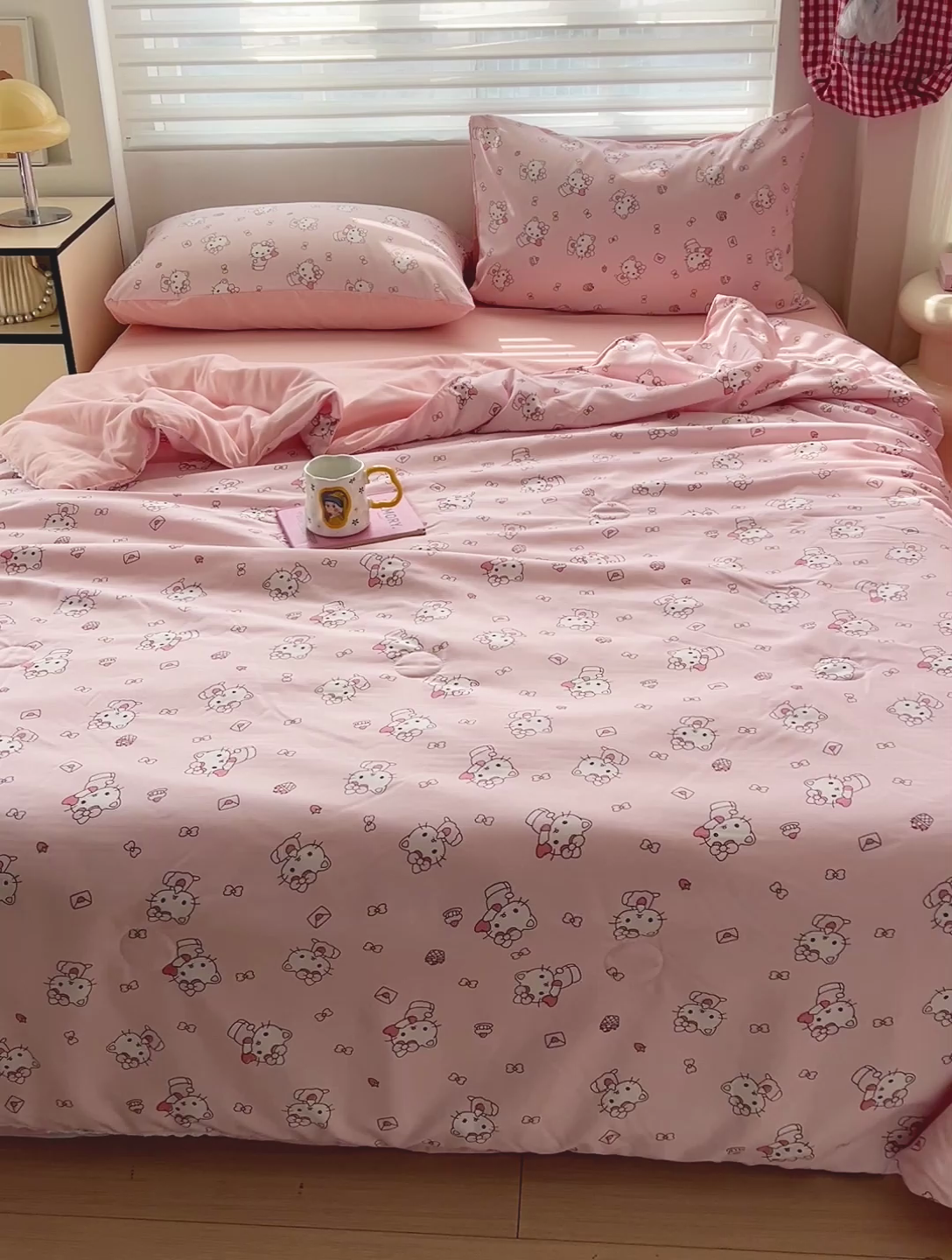 91家纺网 家纺一手货源 找家纺 妖妖家纺2025新款糯糯夏凉被四件套夏凉被空调被 猫咪来信