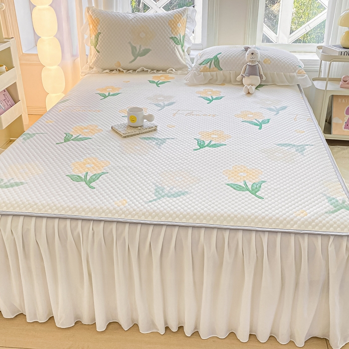 91家纺网 家纺一手货源 找家纺 康纳利2025新款A类冰豆豆床裙款凉席夏被四件套凉感丝空调被送买家秀 春之韵