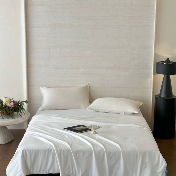 91家纺网 家纺一手货源 找家纺 茧羽世家 2025天丝纯色床笠夏被被子如丝系列 如丝 本白