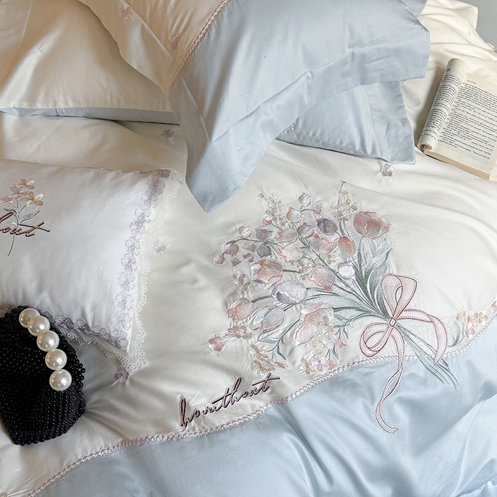 91家纺网 家纺一手货源 找家纺 优悦生活馆 2025新款全棉新疆长绒棉四件套-鸢尾花畔 控价 鸢尾花畔-浅云蓝