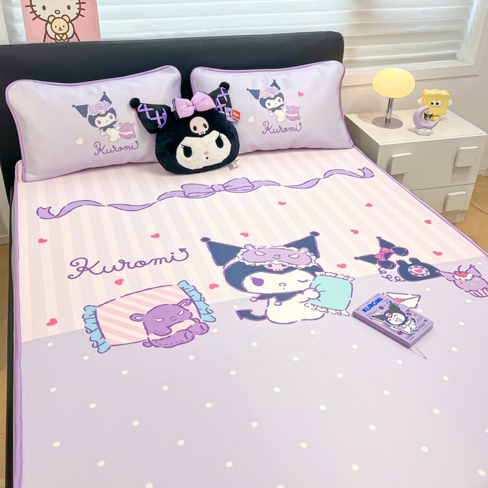 91家纺网 家纺一手货源 找家纺 暮思家居 2025新款正版授权A类大版数码印花三丽鸥可机洗1200D冰丝凉席可组合针织棉夏被四件套床笠款 床笠款-甜蜜库洛米