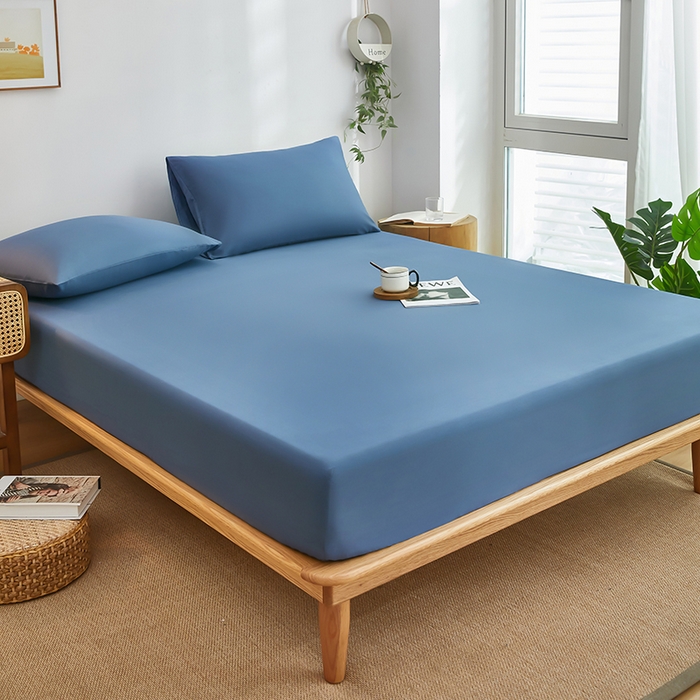 91家纺网 家纺一手货源 找家纺 艾橙家纺 2025新款正宗133x72喷气织造全棉纯棉纯色床笠三件套 牛仔蓝