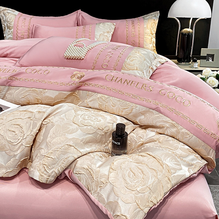 91家纺网 家纺一手货源 找家纺 富宁2025新款浮雕金丝提花刺绣四件套-恋花 气质粉