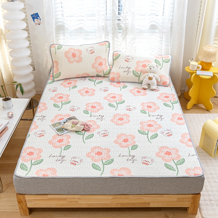 91家纺网 家纺一手货源 找家纺 默忆 2025新款凉感丝印花乳胶凉席 花田雨梦