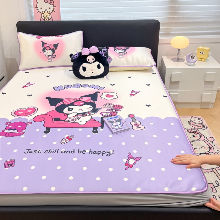 91家纺网 家纺一手货源 找家纺 暮思家居 2025新款正版授权A类大版数码印花三丽鸥可机洗1200D冰丝凉席可组合针织棉夏被四件套床笠款 床笠款-美妆库洛米