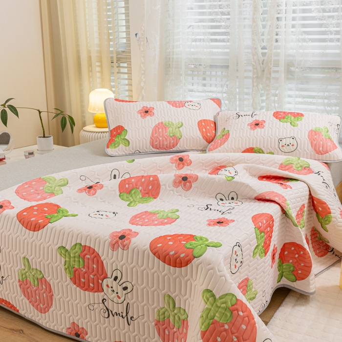 91家纺网 家纺一手货源 找家纺 默忆 2025新款凉感丝印花乳胶凉席 草莓兔