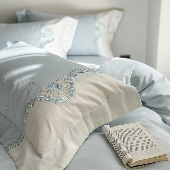 91家纺网 家纺一手货源 找家纺 优悦生活馆 2025新款全棉新疆长绒棉四件套-恋恋时光 控价 恋恋时光-云天蓝