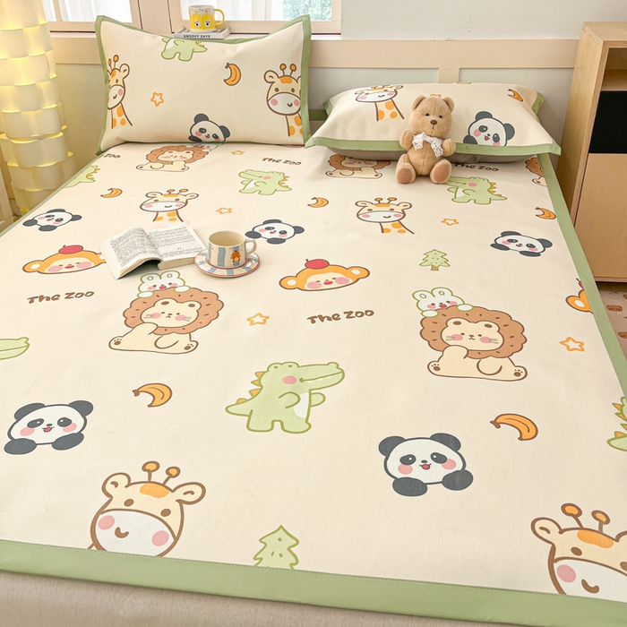 91家纺网 家纺一手货源 找家纺 绒艺席业 2025新款600D冰丝印花数码印花冰藤席卡通小清新系列 动物派对