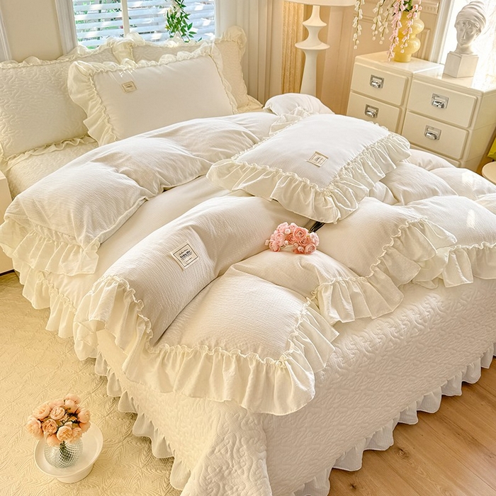 91家纺网 家纺一手货源 找家纺 花香四季家纺 2025新款泡芙小姐双层纱华夫格柔棉夹棉绗缝床盖单件三件四件套 泡芙小姐-米