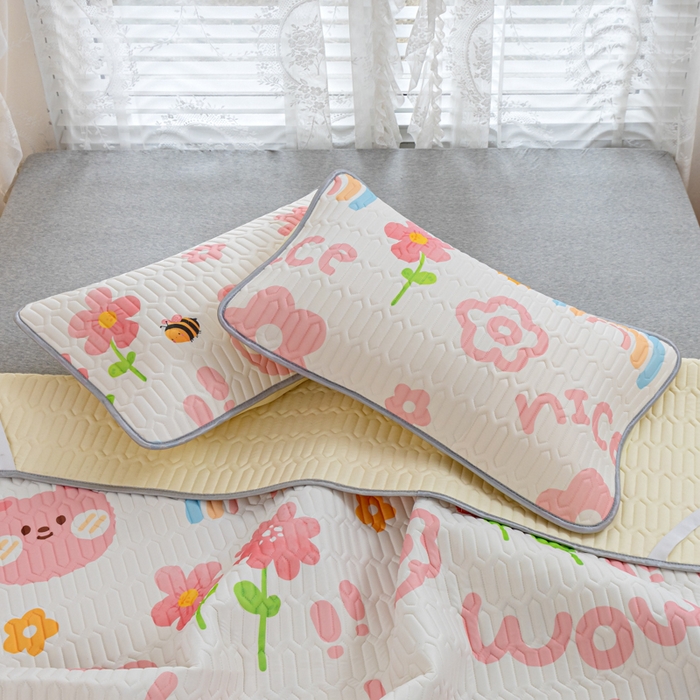 91家纺网 家纺一手货源 找家纺 默忆 2025新款凉感丝印花乳胶凉席 开心花园