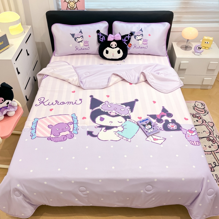 91家纺网 家纺一手货源 找家纺 暮思家居 2025新款正版授权A类大版数码印花三丽鸥可机洗1200D冰丝凉席可组合针织棉夏被四件套床笠款 床笠款-甜蜜库洛米