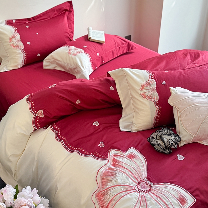 91家纺网 家纺一手货源 找家纺 优悦生活馆 2025新款全棉新疆长绒棉四件套-恋恋时光 控价 恋恋时光-胭脂红