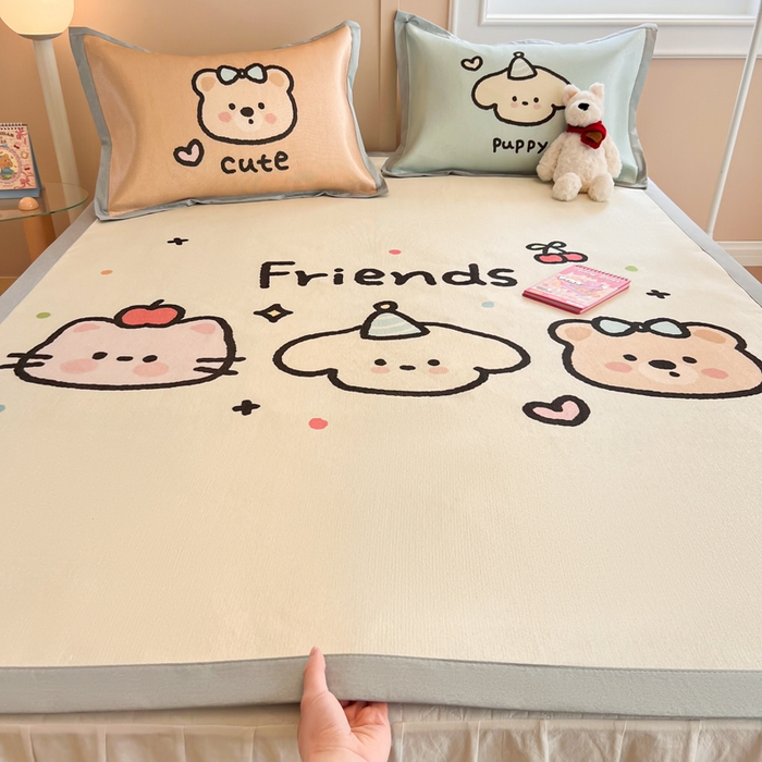 91家纺网 家纺一手货源 找家纺 慕尚2025新款大板卡通冰丝席三件套 3个好朋友