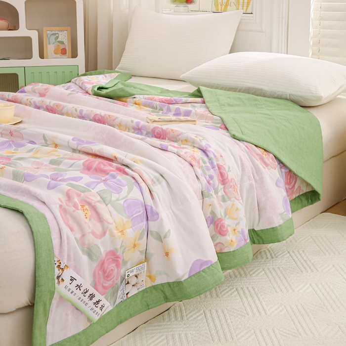 91家纺网 家纺一手货源 找家纺 锦鹭被业 2025新款A类里外全棉印花夏被 繁花邂逅