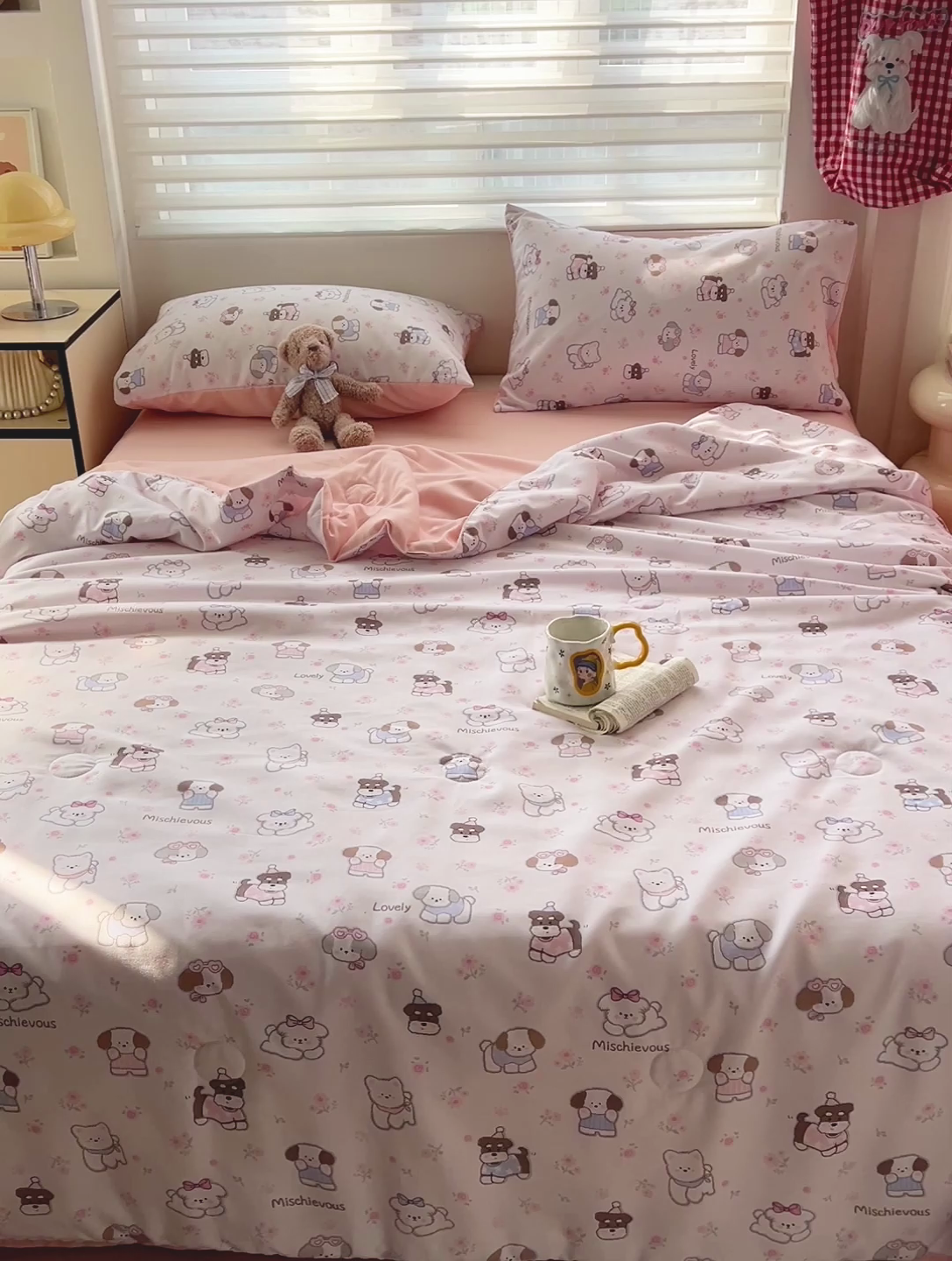 91家纺网 家纺一手货源 找家纺 妖妖家纺2025新款糯糯夏凉被四件套夏凉被空调被 狗狗乐园