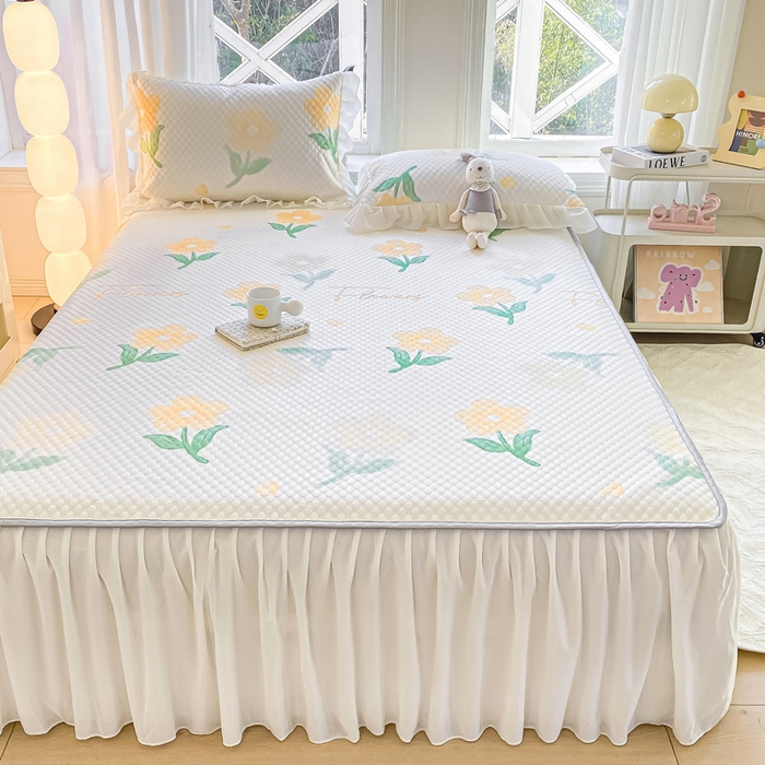 91家纺网 家纺一手货源 找家纺 康纳利2025新款A类冰豆豆床裙款凉席夏被四件套凉感丝空调被送买家秀 春之韵