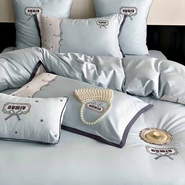 91家纺网 家纺一手货源 找家纺 品家居2025新款高支高密贡缎长绒棉四件套 觅-蓝