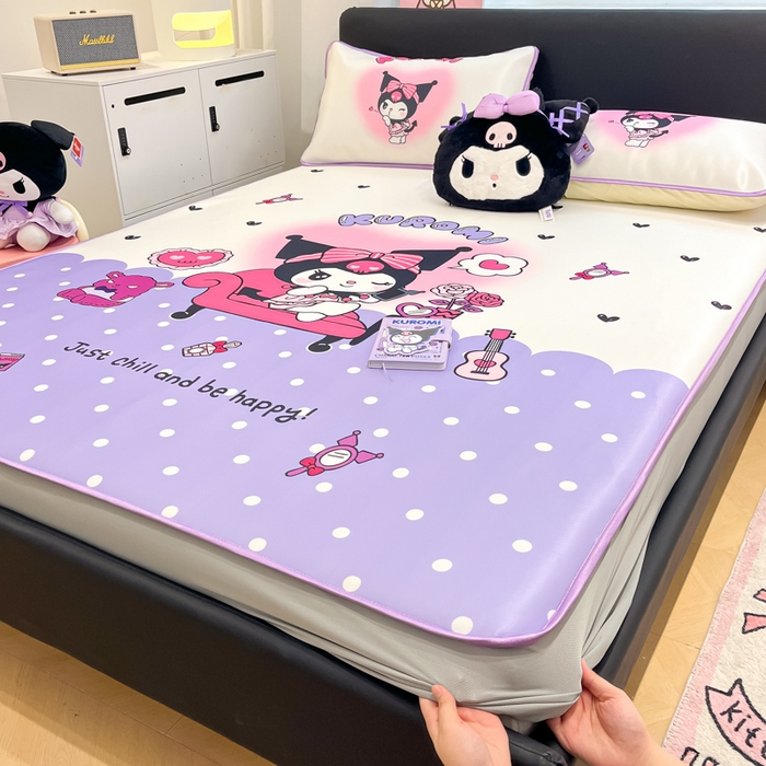 91家纺网 家纺一手货源 找家纺 暮思家居 2025新款正版授权A类大版数码印花三丽鸥可机洗1200D冰丝凉席可组合针织棉夏被四件套床笠款 床笠款-美妆库洛米