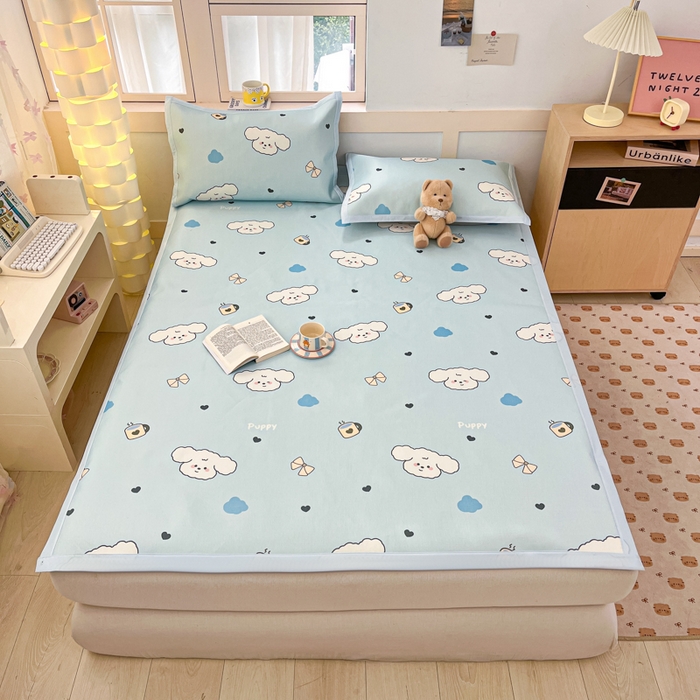 91家纺网 家纺一手货源 找家纺 绒艺席业 2025新款600D冰丝印花数码印花冰藤席卡通小清新系列 云朵狗