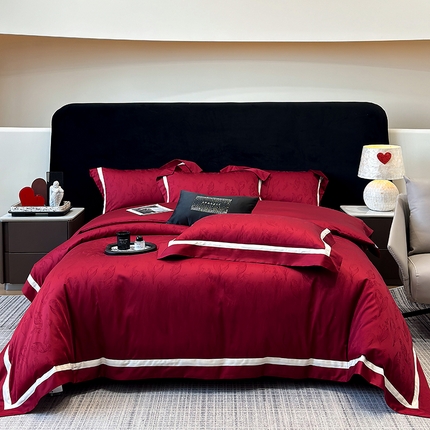 91家纺网 家纺一手货源 找家纺 （总）若未家居 LOVEWE HOUSE 2025新款AB版50提花长绒棉双拼套件瑞拉-爱的铃兰