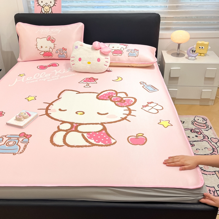 91家纺网 家纺一手货源 找家纺 暮思家居 2025新款正版授权A类大版数码印花三丽鸥可机洗1200D冰丝凉席可组合针织棉夏被四件套床笠款 床笠款-晚安KT