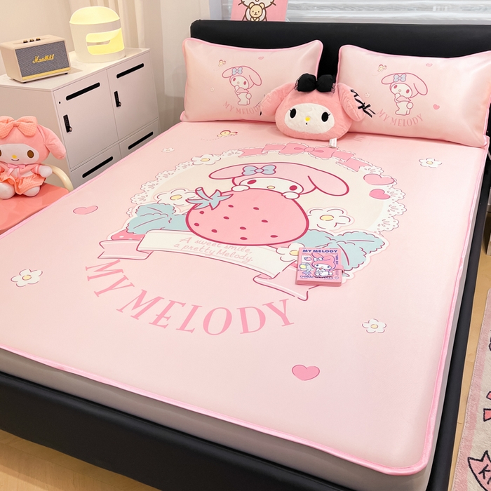 91家纺网 家纺一手货源 找家纺 暮思家居 2025新款正版授权A类大版数码印花三丽鸥可机洗1200D冰丝凉席可组合针织棉夏被四件套床笠款 床笠款-粉兔美乐蒂