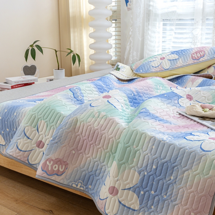 91家纺网 家纺一手货源 找家纺 默忆 2025新款凉感丝印花乳胶凉席 七彩世界