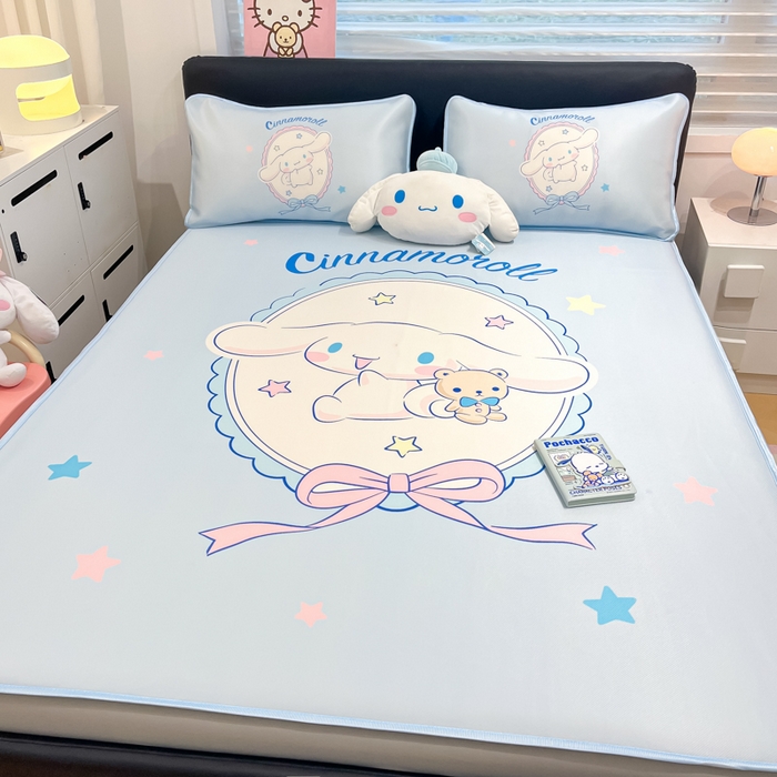 91家纺网 家纺一手货源 找家纺 暮思家居 2025新款正版授权A类大版数码印花三丽鸥可机洗1200D冰丝凉席可组合针织棉夏被四件套床笠款 床笠款-幸福大耳狗