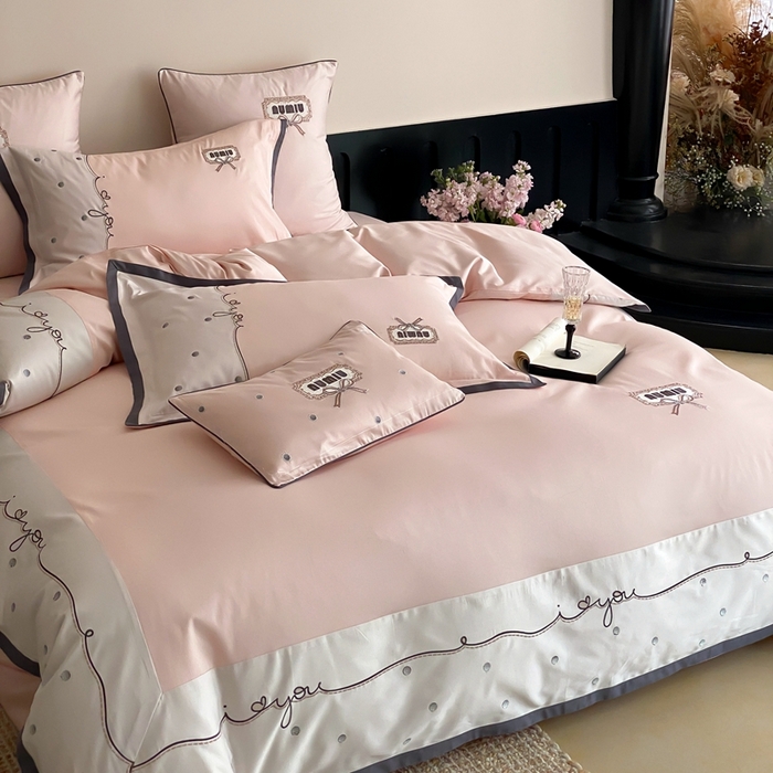 91家纺网 家纺一手货源 找家纺 （总）品家居2025新款高支高密贡缎长绒棉四件套-觅