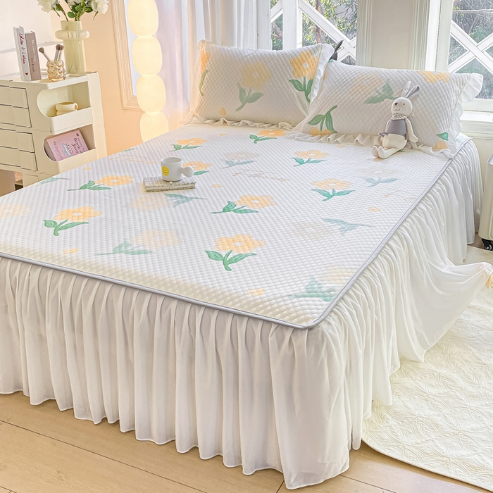 91家纺网 家纺一手货源 找家纺 康纳利2025新款A类冰豆豆床裙款凉席夏被四件套凉感丝空调被送买家秀 春之韵