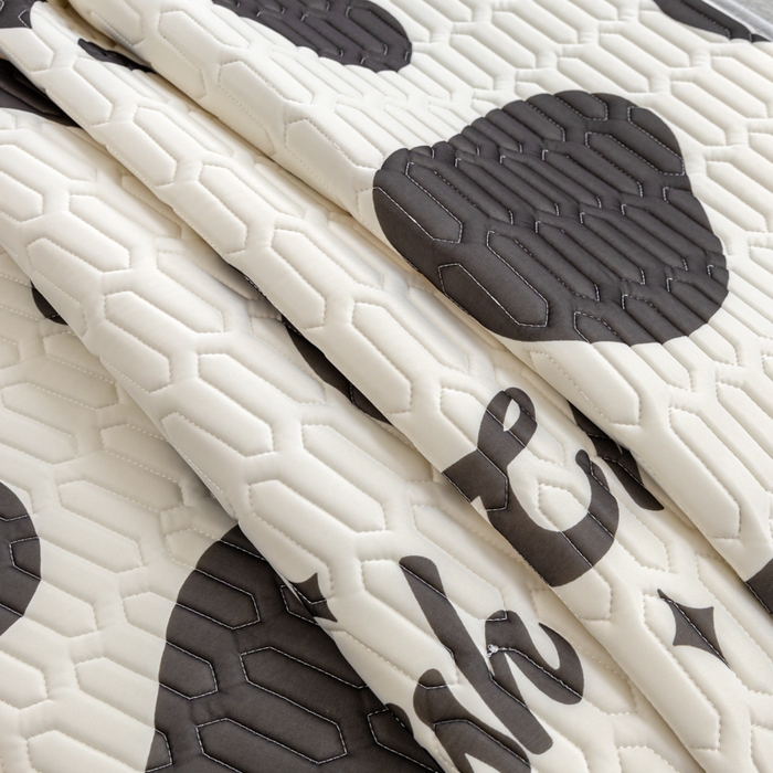 91家纺网 家纺一手货源 找家纺 默忆 2025新款凉感丝印花乳胶凉席 快乐熊猫