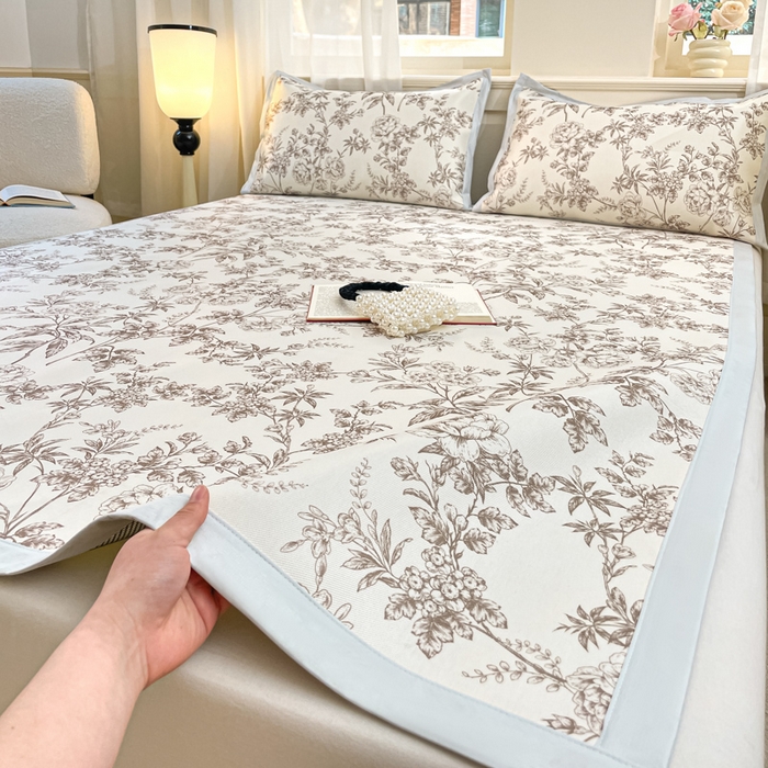 91家纺网 家纺一手货源 找家纺 绒艺席业 2025新款600D冰丝印花数码印花冰藤席赫本风系列 伊甸园