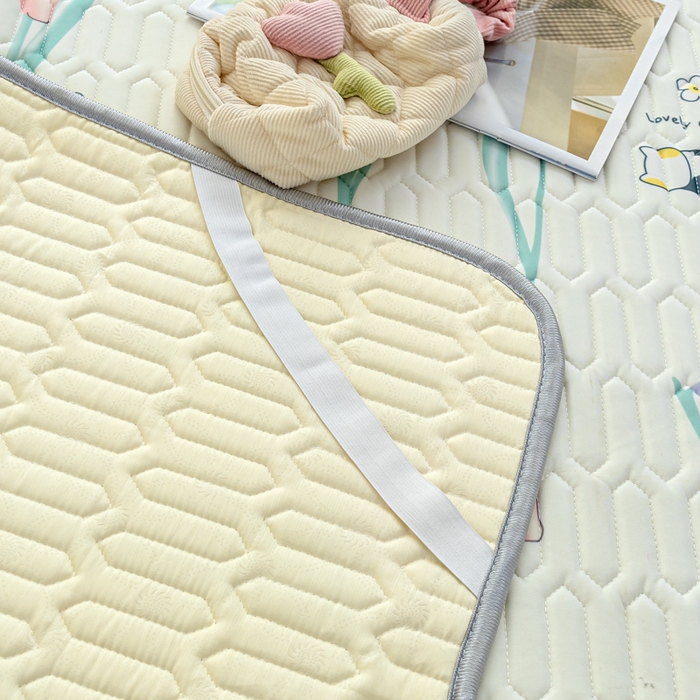 91家纺网 家纺一手货源 找家纺 默忆 2025新款凉感丝印花乳胶凉席 花开曼舞