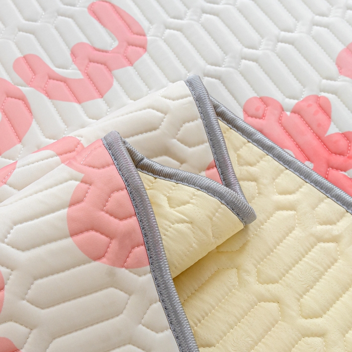 91家纺网 家纺一手货源 找家纺 默忆 2025新款凉感丝印花乳胶凉席 开心花园