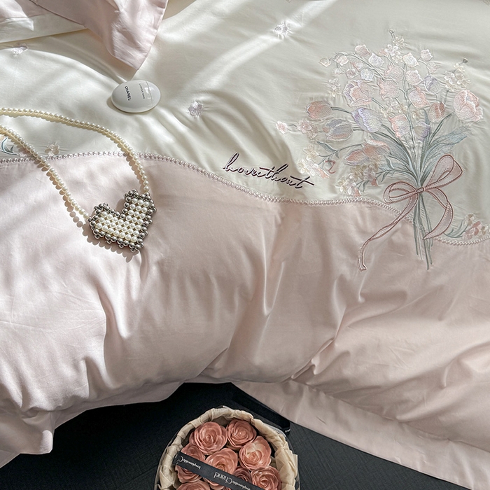 91家纺网 家纺一手货源 找家纺 优悦生活馆 2025新款全棉新疆长绒棉四件套-鸢尾花畔 控价 鸢尾花畔-露娜粉