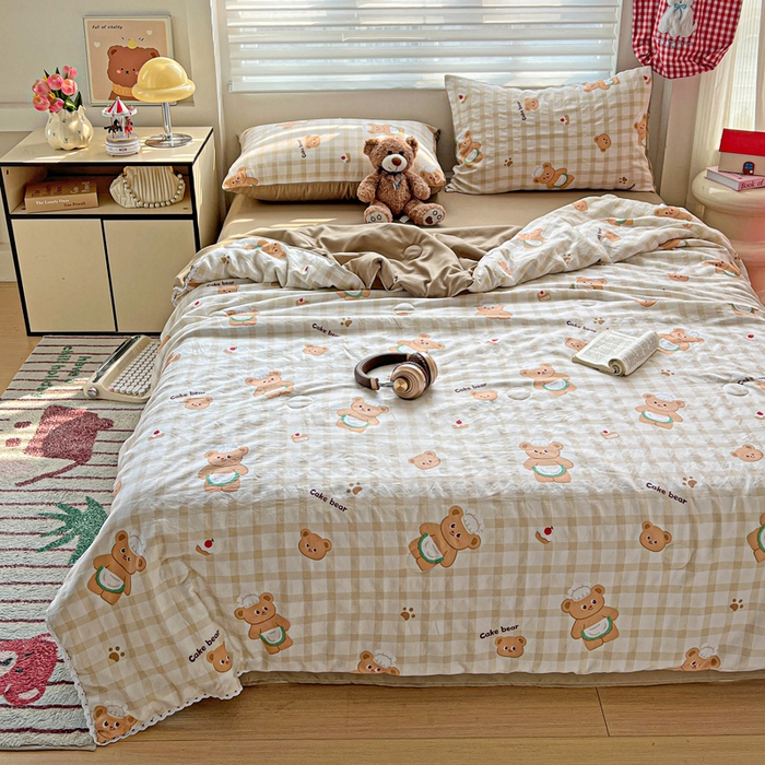 91家纺网 家纺一手货源 找家纺 妖妖家纺2025新款糯糯夏凉被四件套夏凉被空调被 厨师小熊